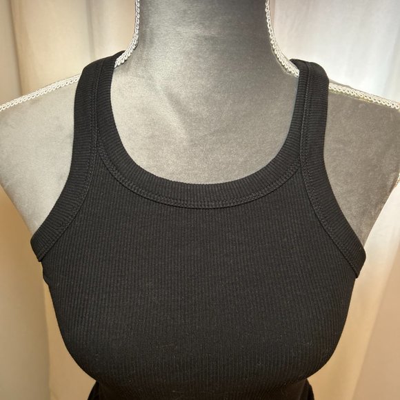 H&M Black Tank Top - Picture 2 of 6